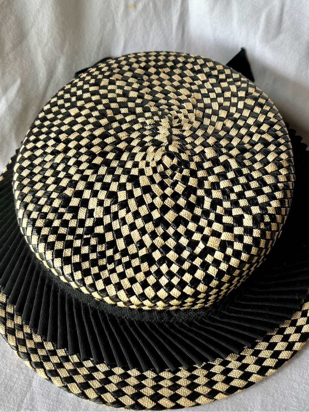 Vintage Black and Natural Woven Straw Hat - Picture 12 of 17